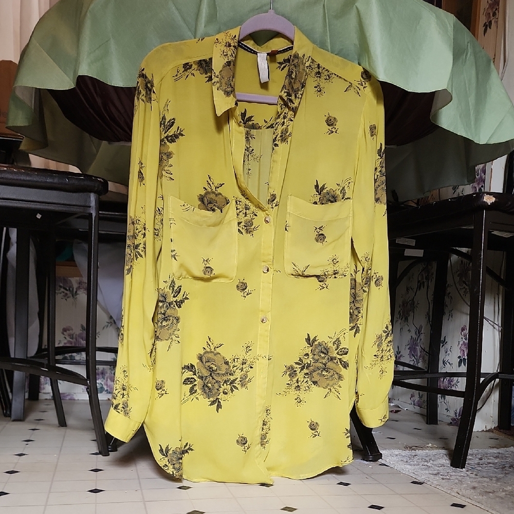 Anthropologie Yellow Long Sleeve Button Down Polo Shirt